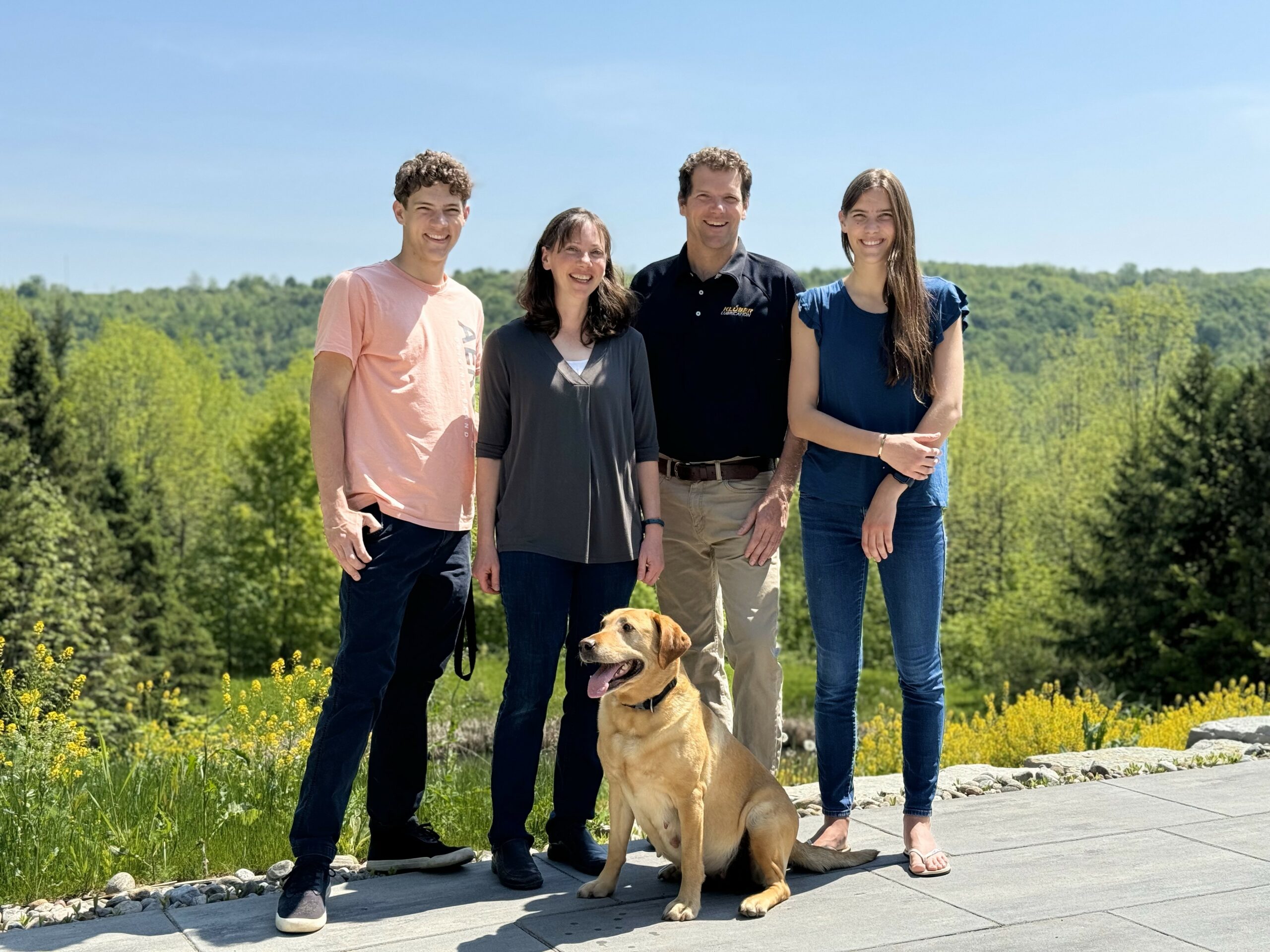 Beaver Valley Labradors Family